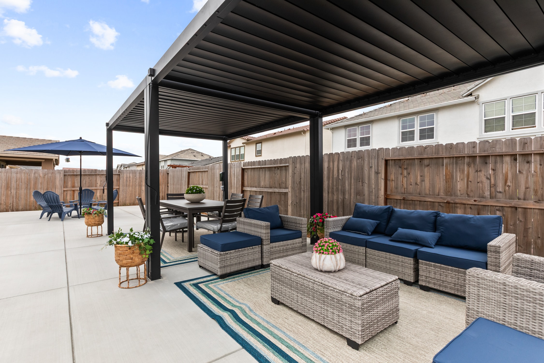 Outdoor garden area at a modern substance abuse treatment facility.